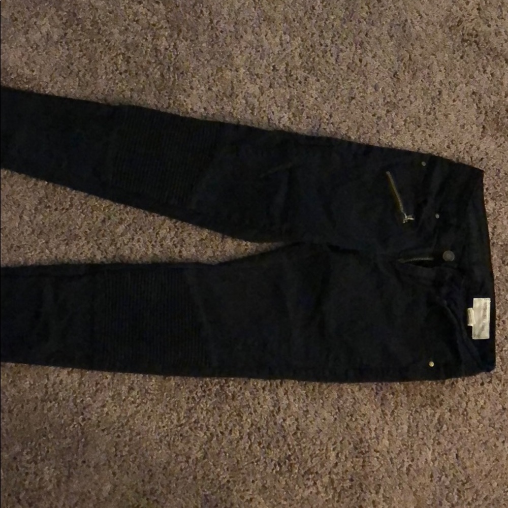 Black moto jeans size S